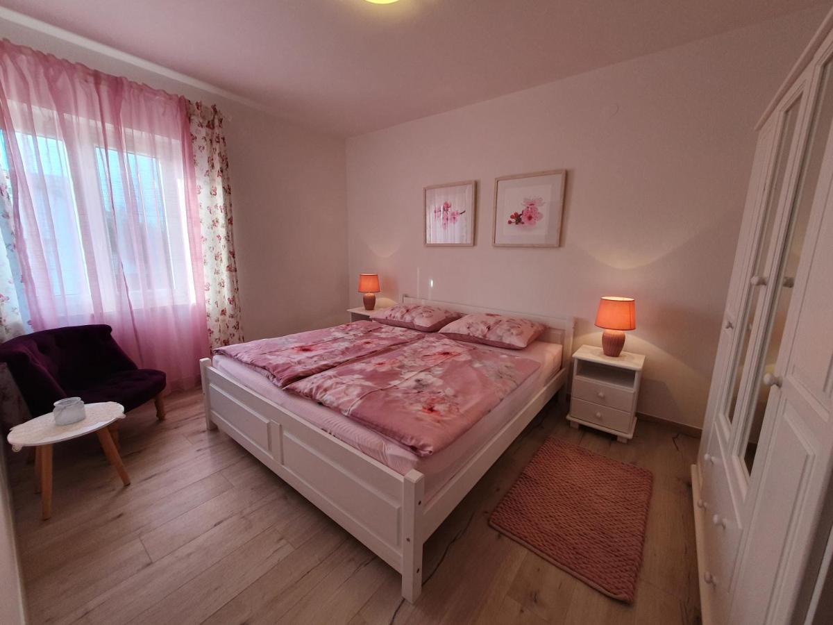 Apartments Zic Malinska Luaran gambar